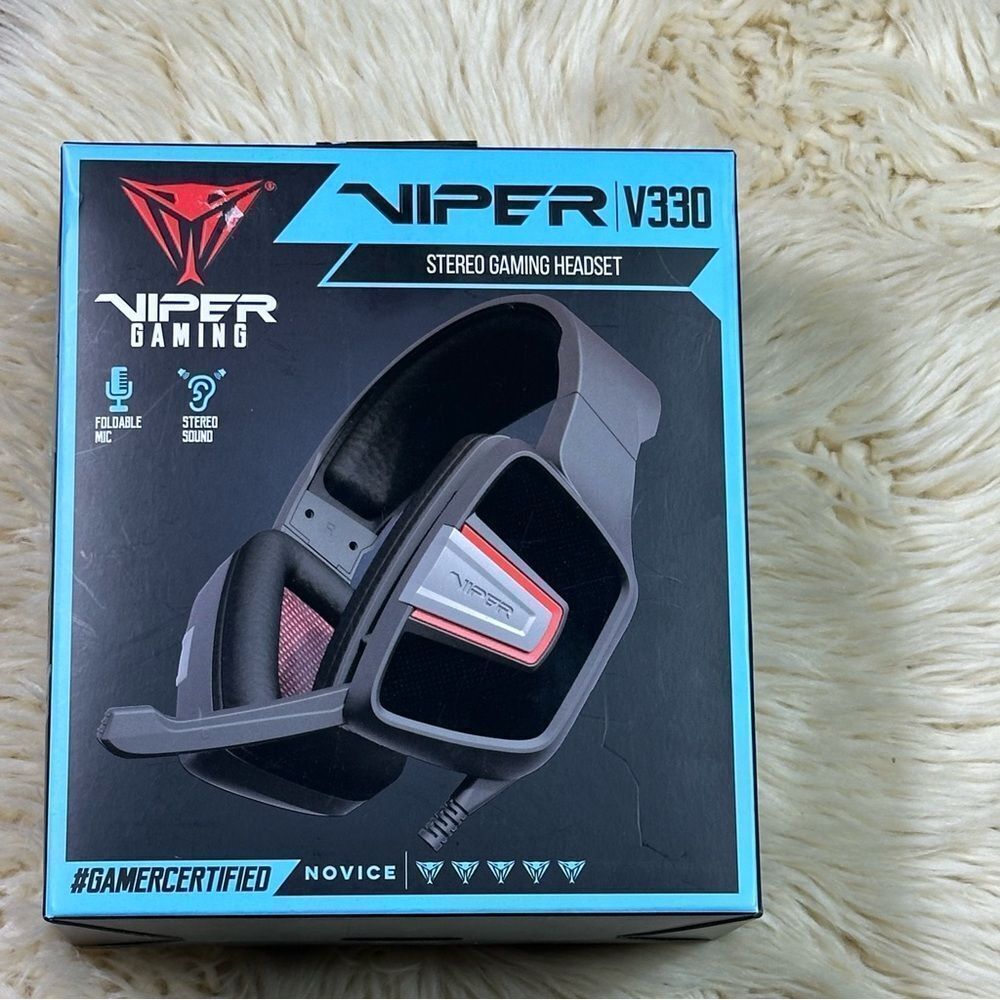V330 Over-Ear Gaming Headset - Black and Red